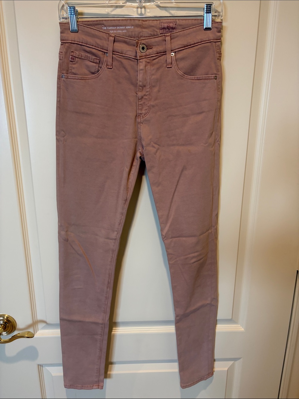 Women's Dusty Rose Skinny Jeans